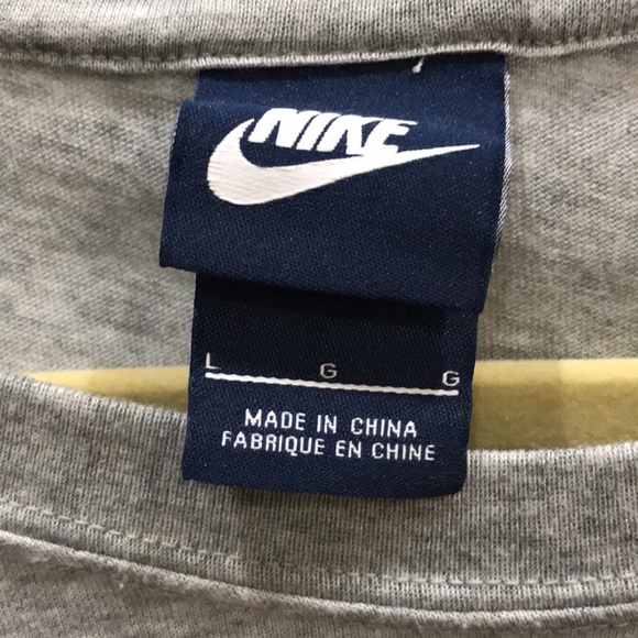 NIKE Top - Picture 4 of 8